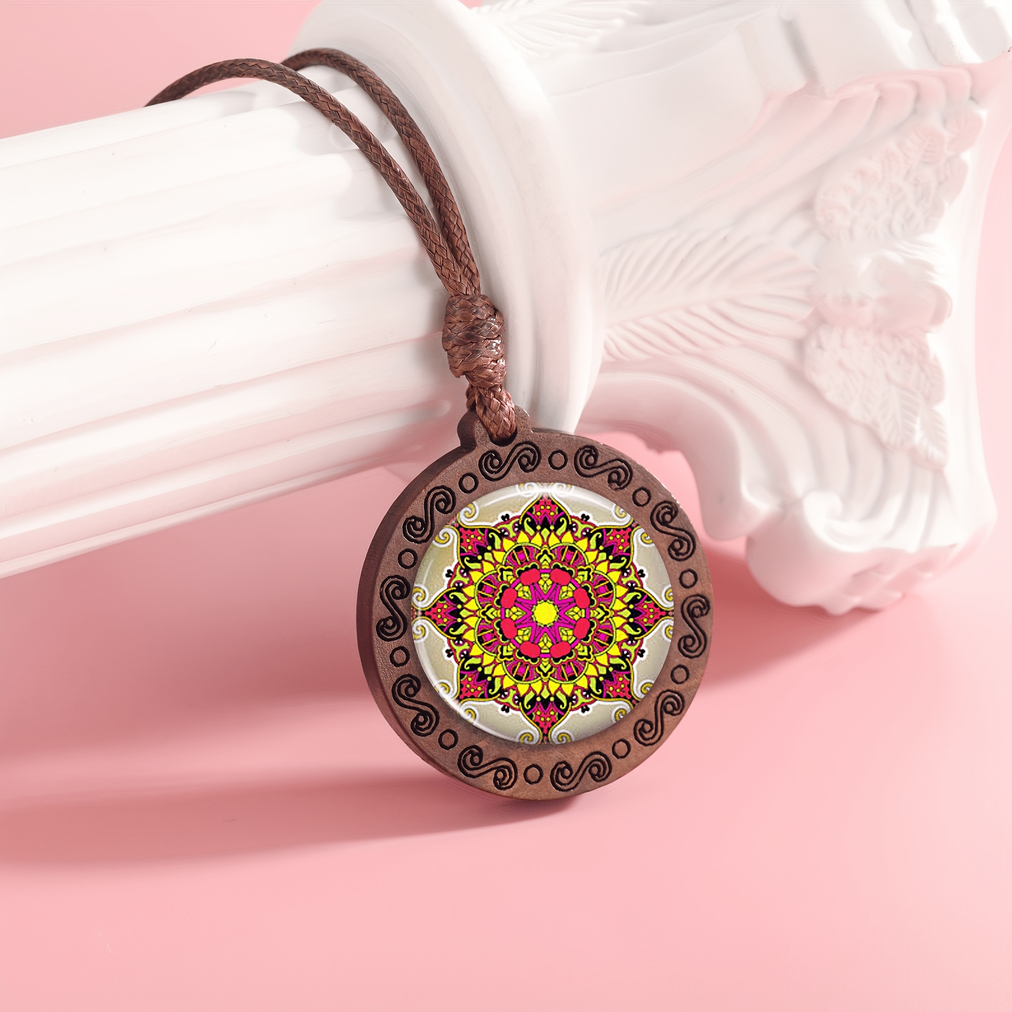 Women's Handcrafted Vintage Circular Pattern Gemstone Inlaid Necklace